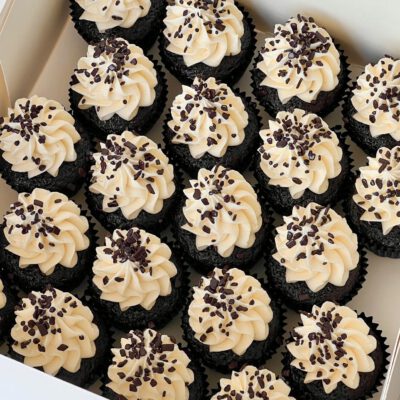 Black & White Mini Cupcakes