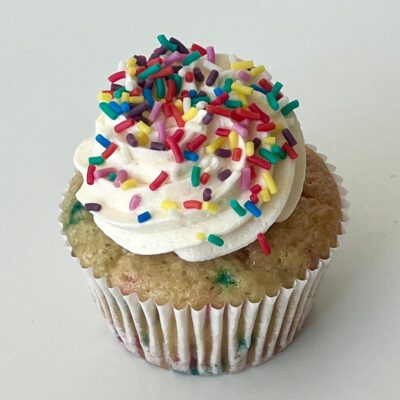 Vegan – Vanilla Confetti Cupcake