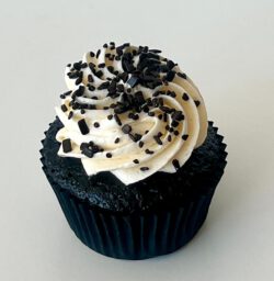 Black & White Cupcake