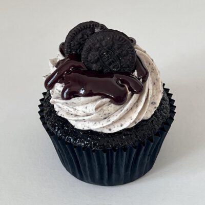 Chocolate Oreo Cupcake
