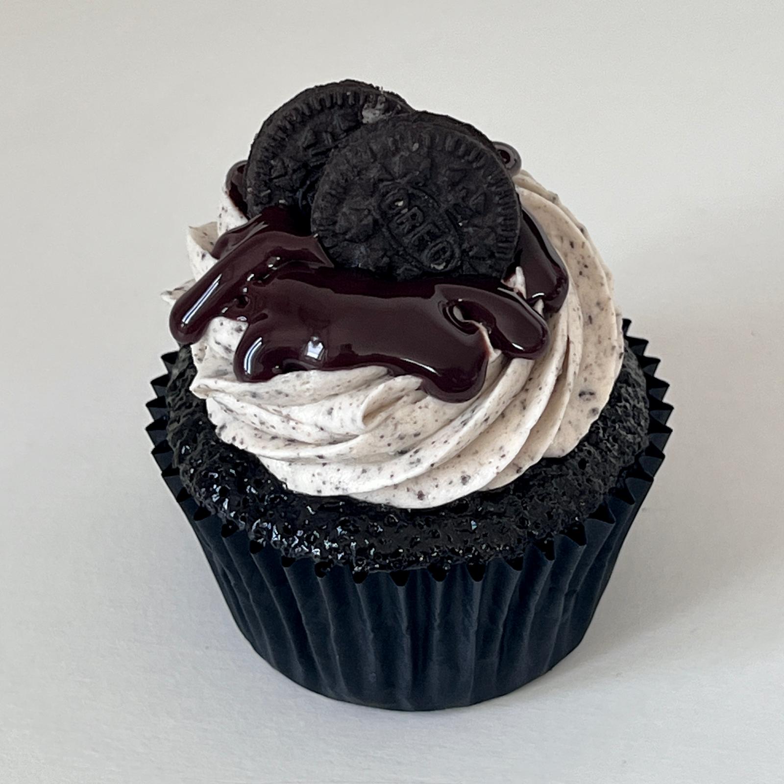 Chocolate Oreo Cupcake