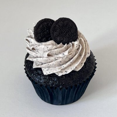 Vegan – Chocolate Oreo Cupcake